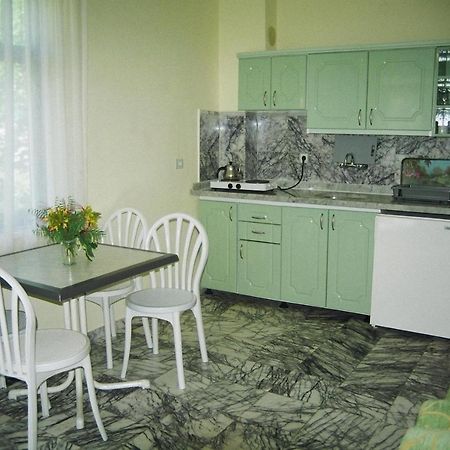 Oezay Apart Otel Muğla Exterior foto
